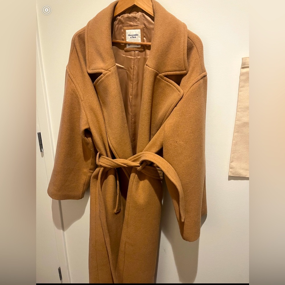 Warm trendy women’s Abercrombie and fitch winter wool jacket